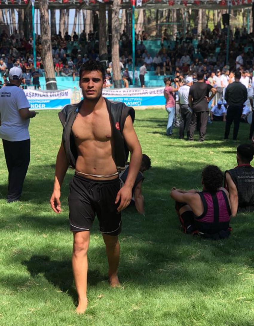 Madalyalar Ceyhan’a