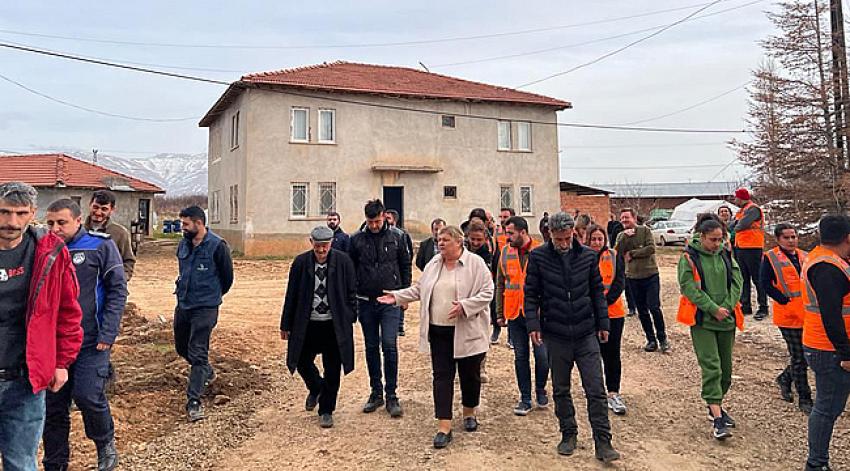 Ceyhan’a acilen konteyner kent gerekiyor