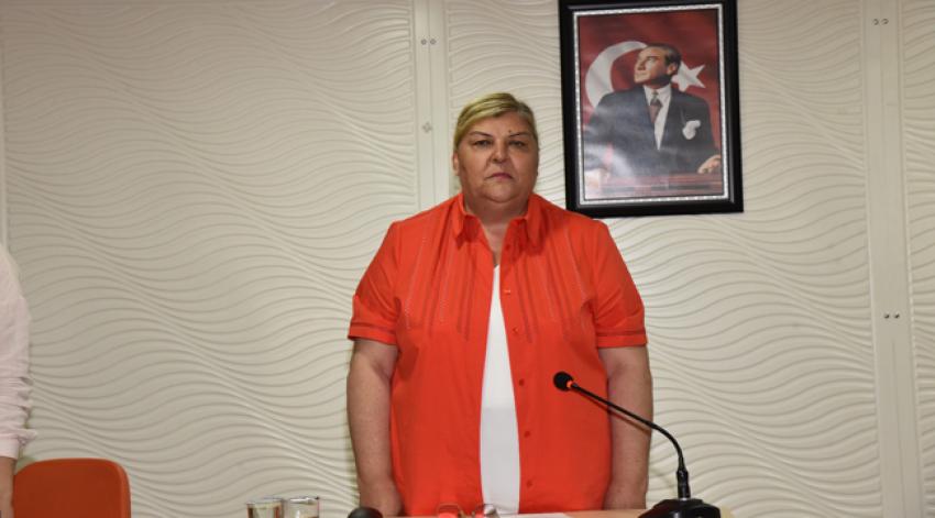 'Ceyhanlıma hizmeti kimse engelleyemez'