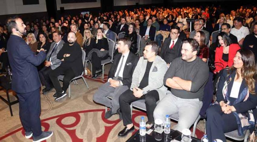 ‘Mutluluk ve başarının anahtarı çocuk’