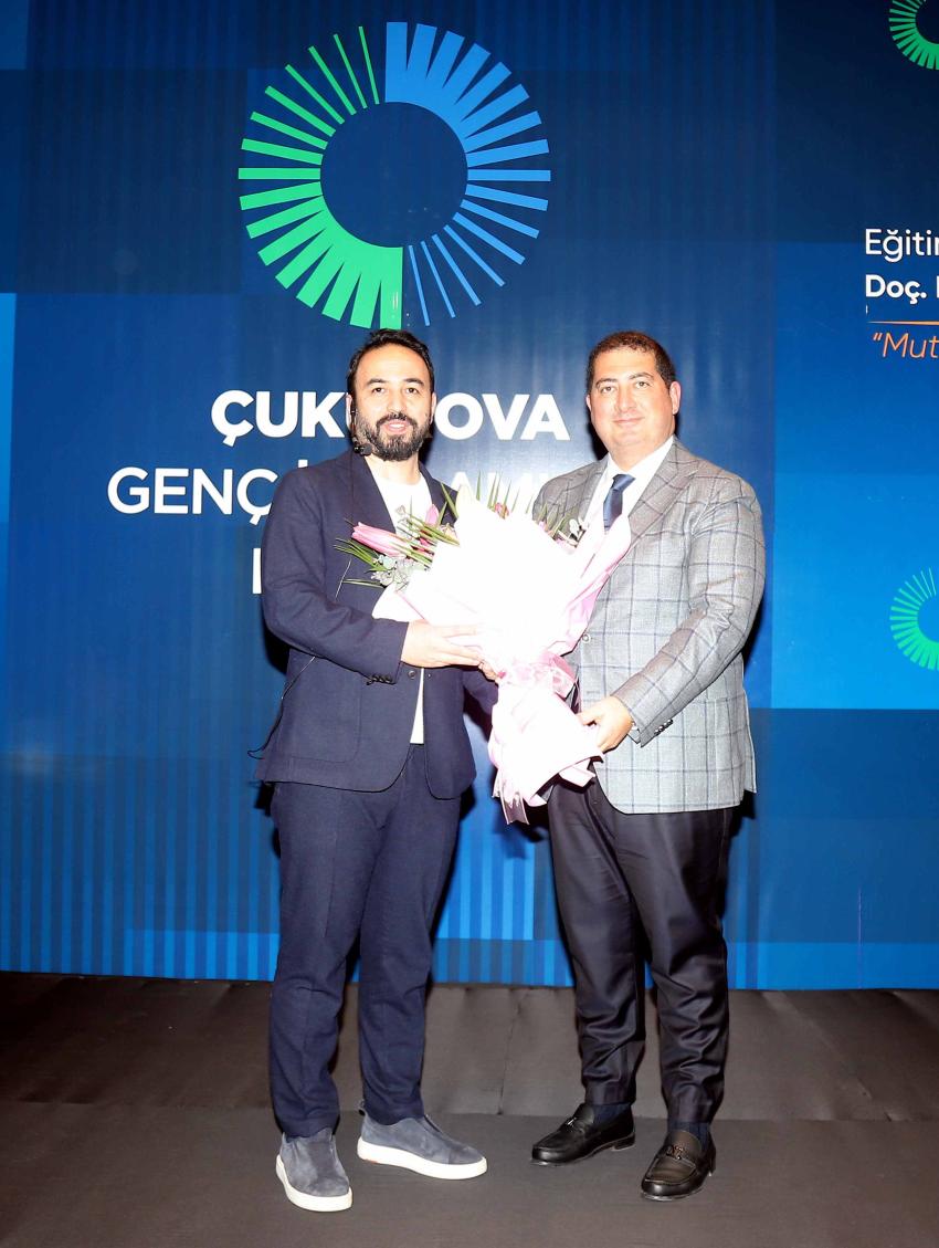 ‘Mutluluk ve başarının anahtarı çocuk’