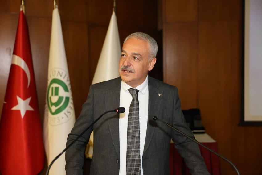 Diş hekimi adayları önlük giydi