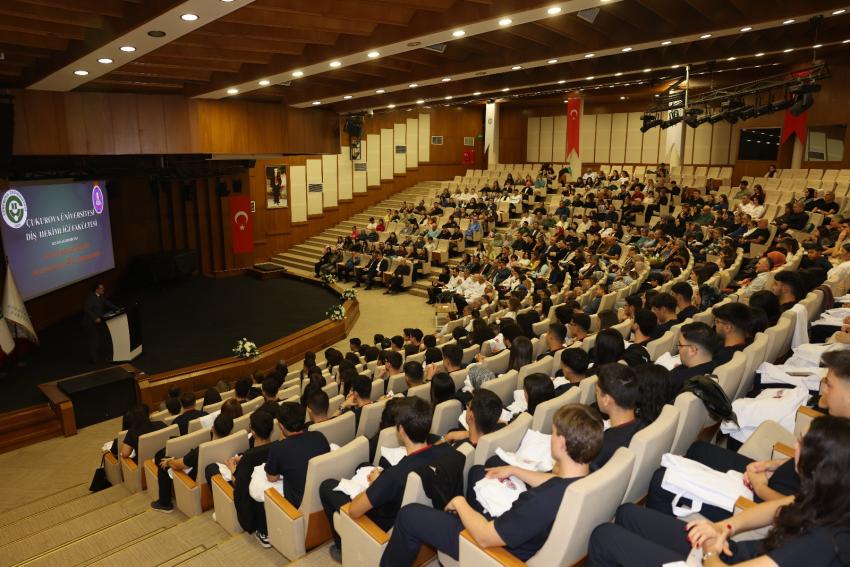 Diş hekimi adayları önlük giydi