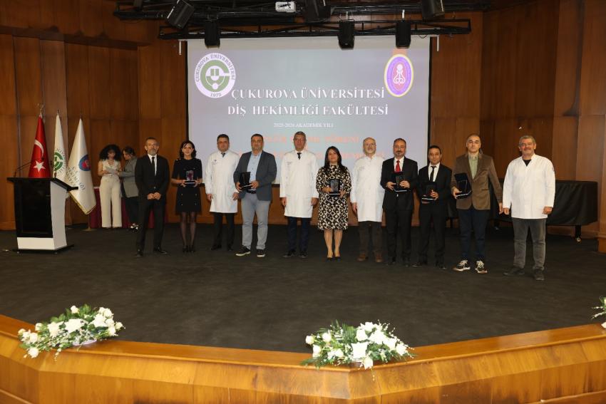 Diş hekimi adayları önlük giydi