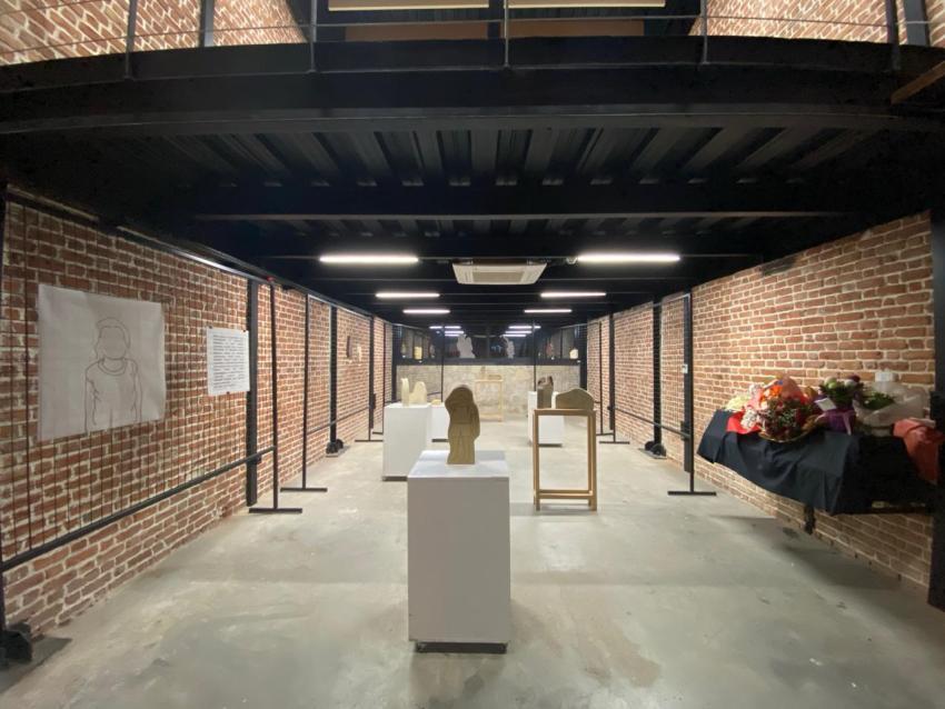 ÇÜ'den seramik ve tekstil sergisi