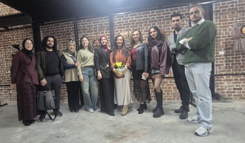 ÇÜ'den seramik ve tekstil sergisi