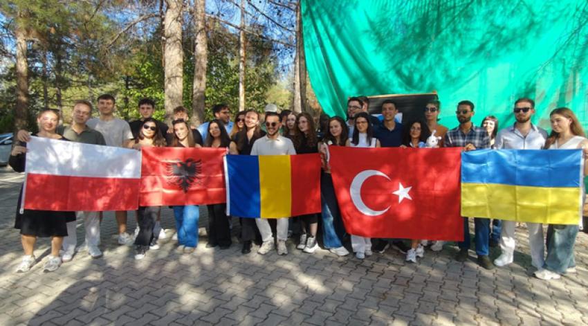 Çukurova Üniversitesinde Erasmus Günleri Düzenlendi
