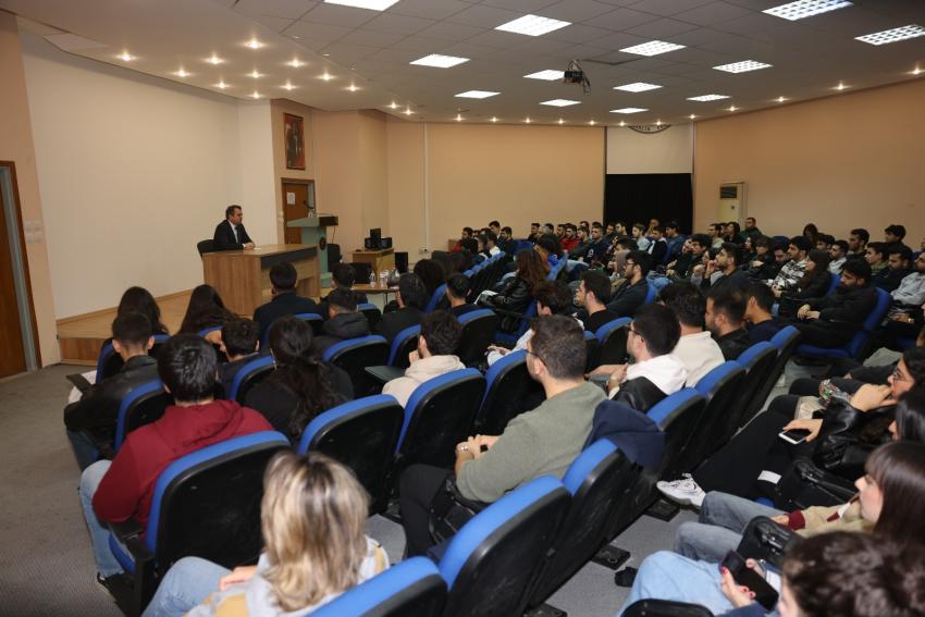 Rektör Beriş'ten öğrencilere müjdeler