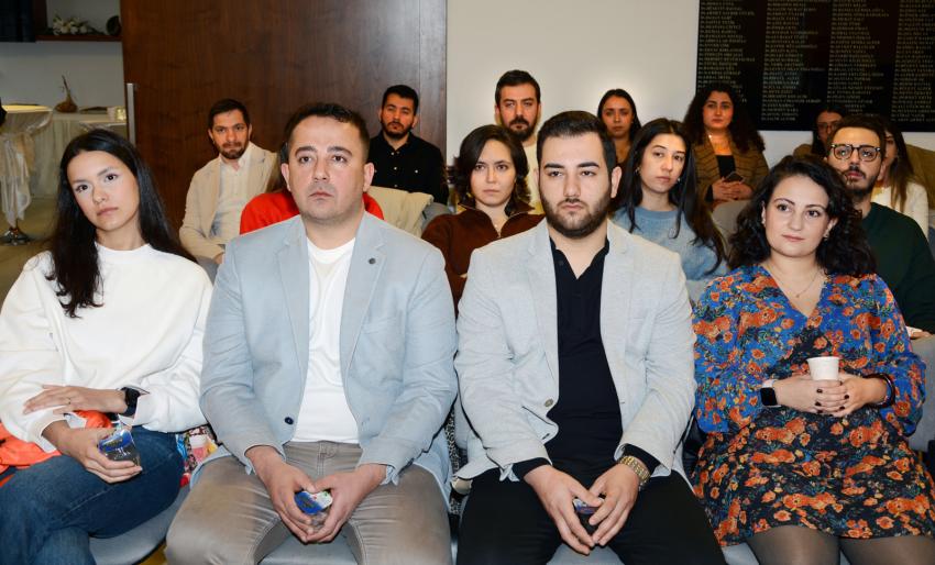“Diş hekimliğinde çağı yakalamış durumdayız”