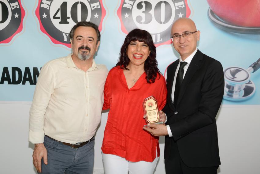 Yılların hekimlerine plaket