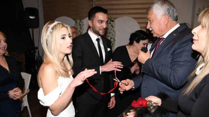 Taylan Özgür Ayna evliliğe ilk adımı attı