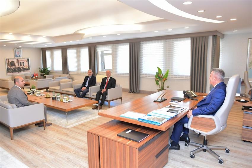 Sarraf'tan Vali Elban'a ziyaret 