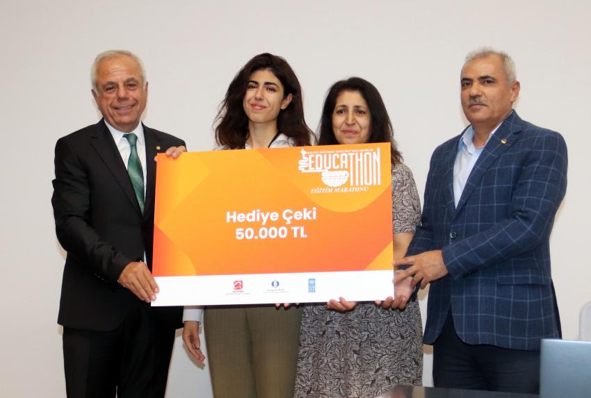 Arte Make Takımı birinci oldu