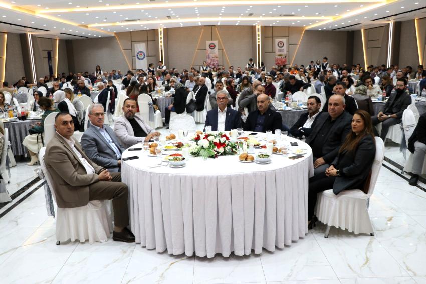 'Sorunların farkındayız, çözüm için sahadayız'