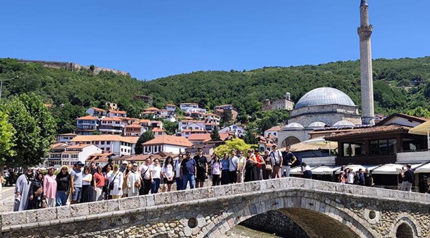 Eğitim-Bir-Sen'den Balkanlar Çıkarma