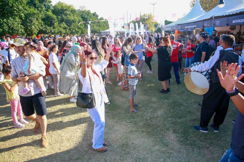 Adana Lezzet Festivali’ni yaklaşık 650 bin kişi ziyaret etti