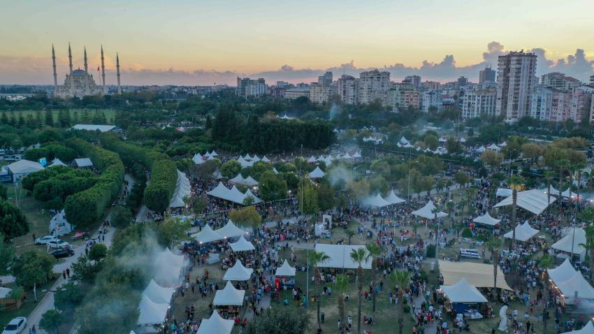 Adana Lezzet Festivali’ni yaklaşık 650 bin kişi ziyaret etti