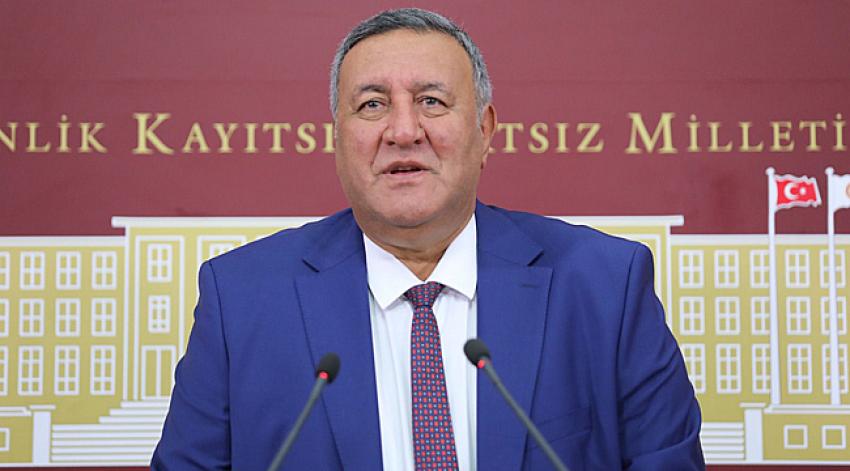  “Deprem bağışlarının tamamı bir yıldır yerine neden ulaşmadı?”