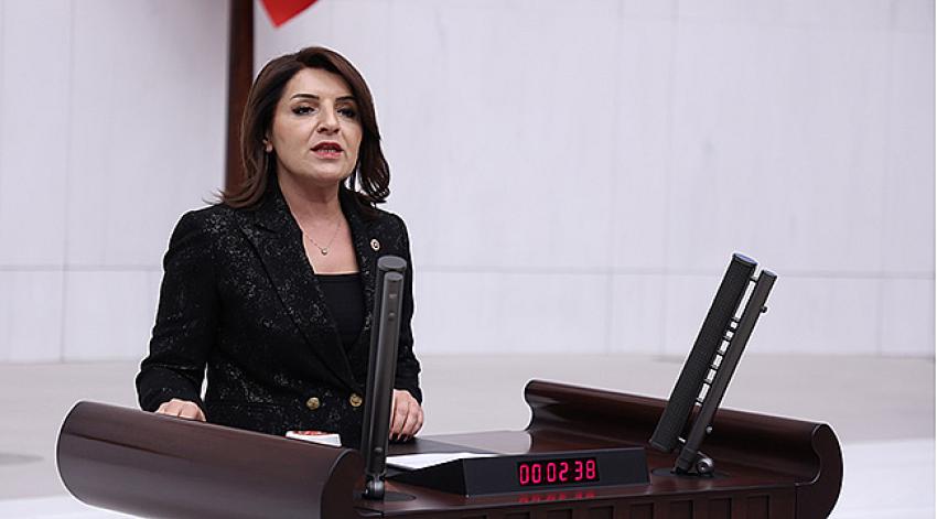 Kış: Ahiliği yaşatmanın yolu esnafı yaşatmaktadır