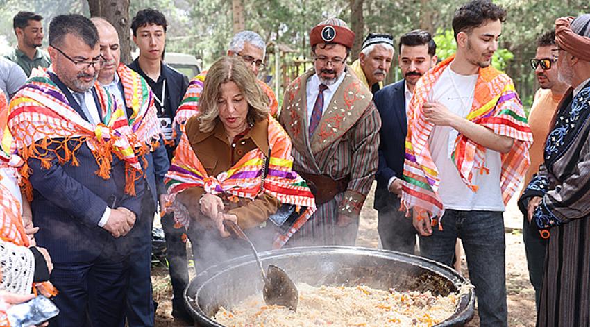 1. Gençlik Toyu  Çukurova Üniversitesinde Gerçekleştirildi