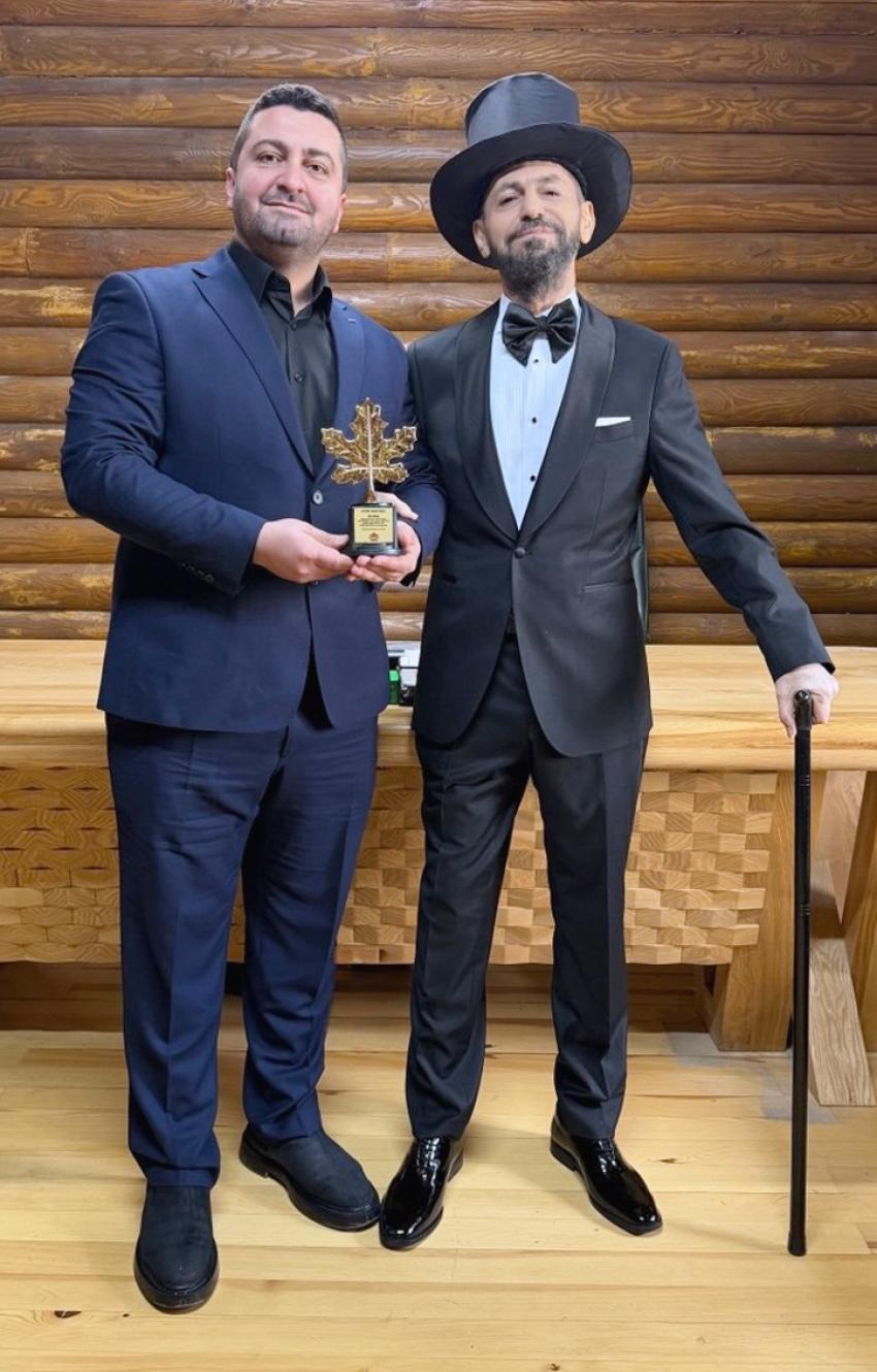 Dünyaca Ünlü Yazar Akif Manaf’a Doğayla Barış Ödülü