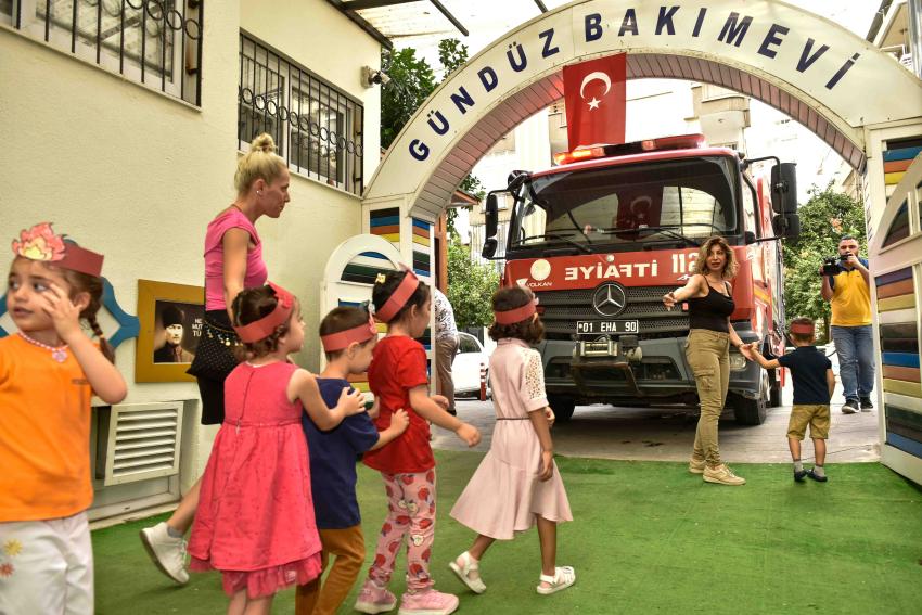 İtfaiye Haftası etkinliklerle sürüyor