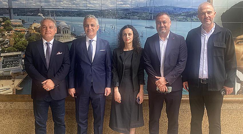 Özünal’dan Güney Kore Ateşesi Ticaret Müşaviri Üntez’e ziyaret