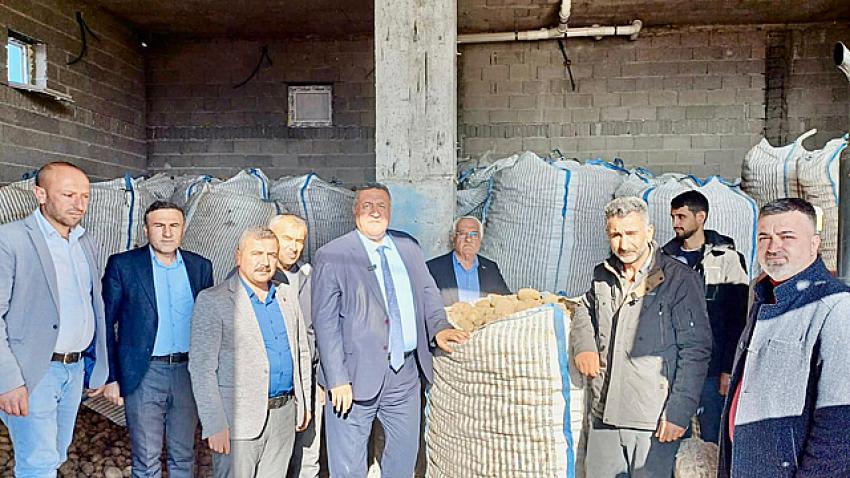 “Patates Çiftçinin Canını Yakıyor”