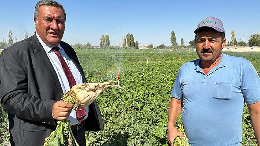 Şekerpancarı üreticilerinin sorunlarını dinledi