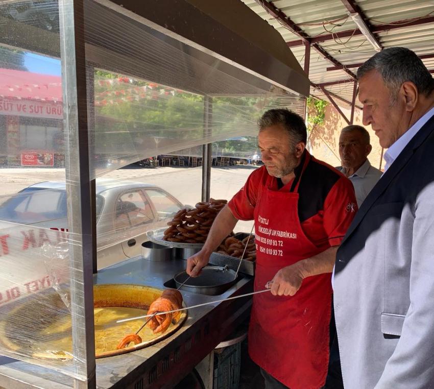 ‘Vatandaş halka tatlı bile alamıyor’