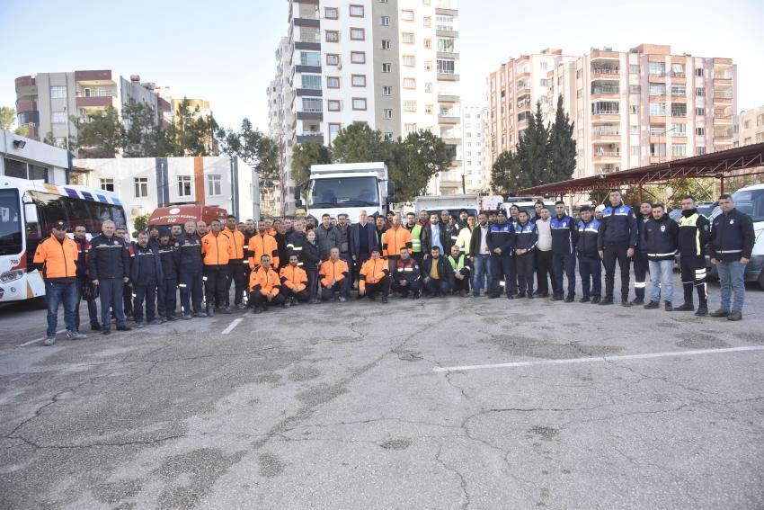 Büyükşehir, Hatay'daki depremzedelerin yardımına koştu