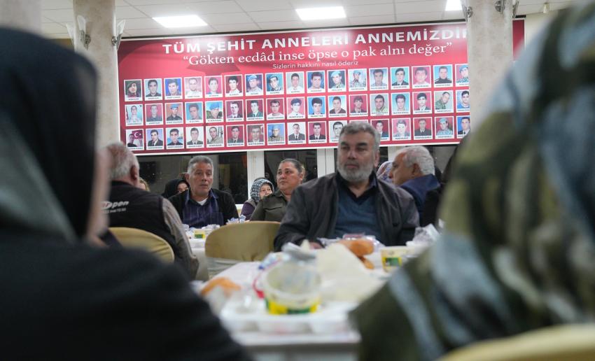 Başkan Tekin, şehit asker aileleri ile iftarda buluştu