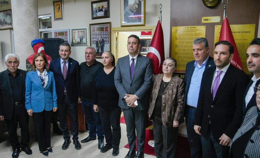 Başkan Tekin, şehit asker aileleri ile iftarda buluştu