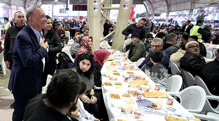 Seyhan'da 16 ayrı noktada iftar sofrası kurulacak