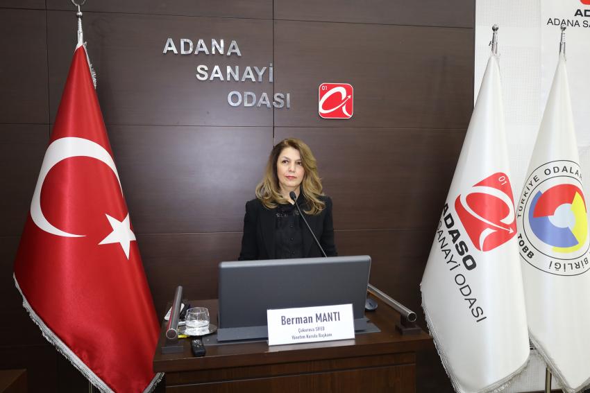 Kadının iş dünyasındaki yeri masaya yatırıldı