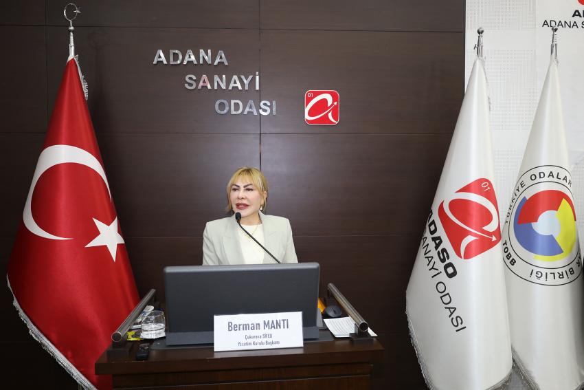 Kadının iş dünyasındaki yeri masaya yatırıldı