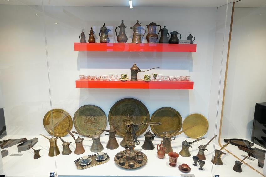 Seyhan’da ‘Kahve Evi’ açıldı