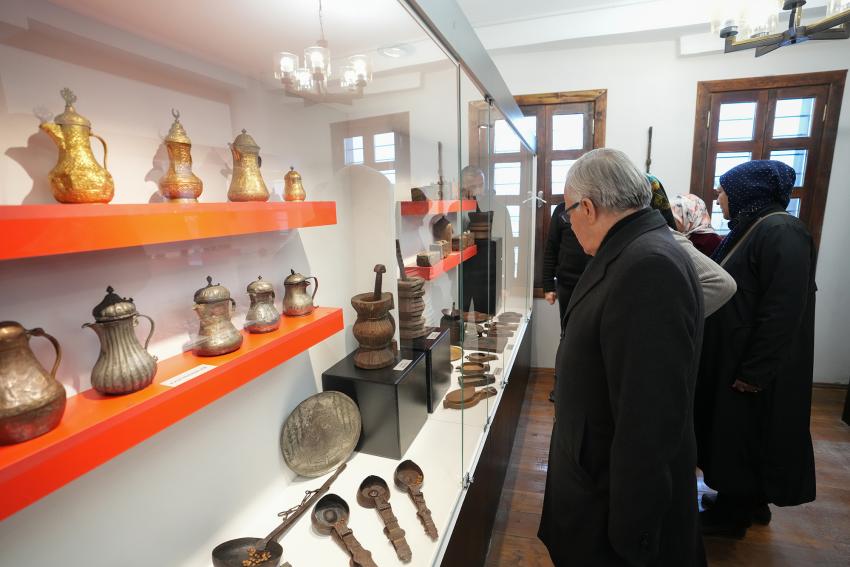 Seyhan’da ‘Kahve Evi’ açıldı