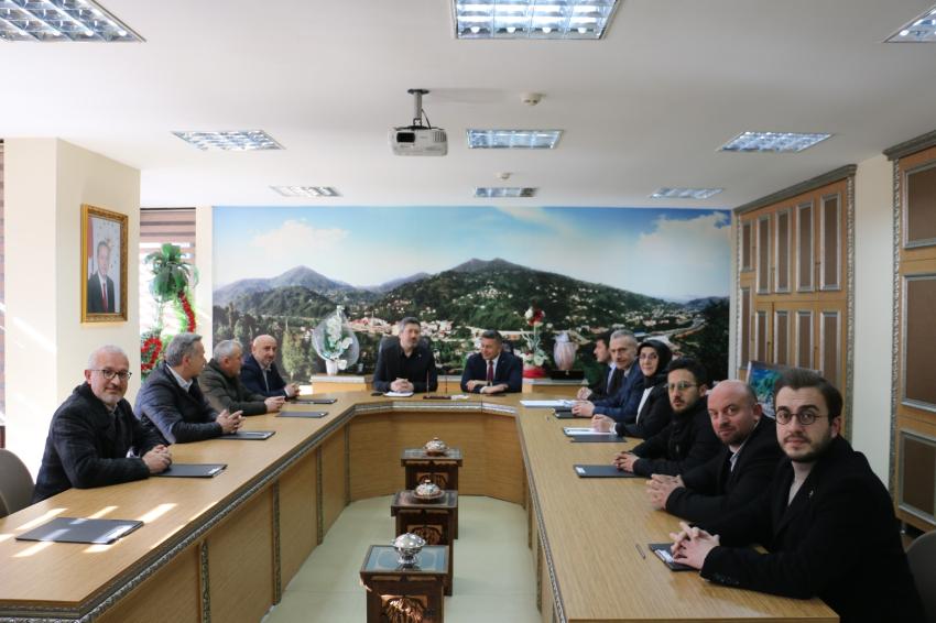 Karaisalı ve Güneysu Kardeş Şehir Oldu