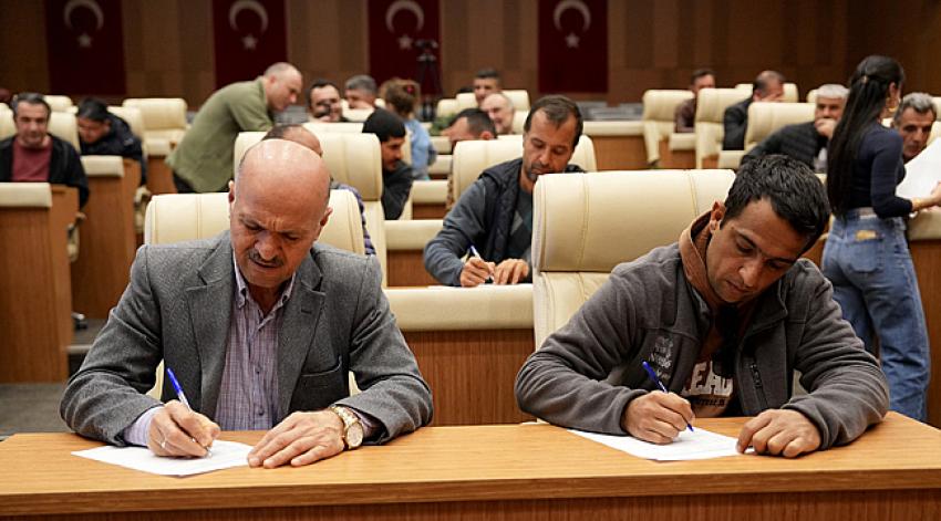 İş arayanlar iş verenlerle buluştu