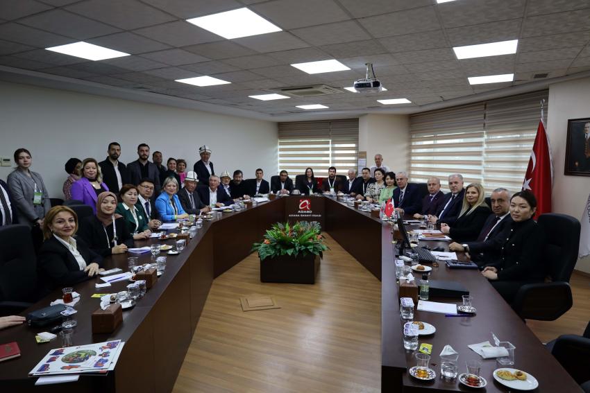 Kırgızistan'da iş fırsatları görüşüldü