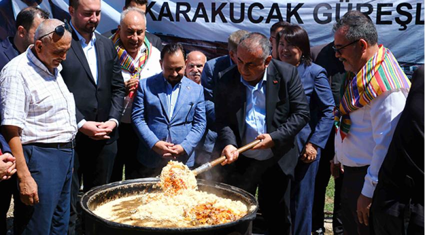 Geçer: “Kızıldağ Karakucak Güreşleri kahramanlık destanıdır.”