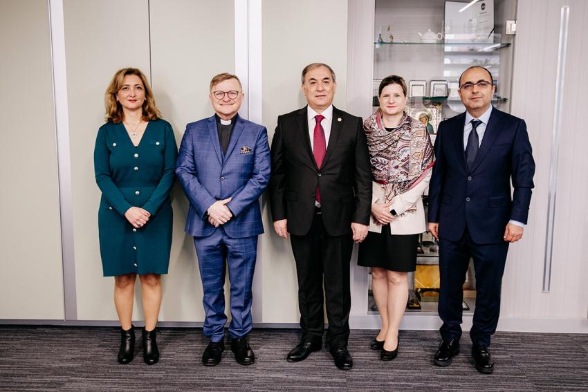 Rektör Sözen, KreativEU Rektörler Toplantısı’na Katıldı