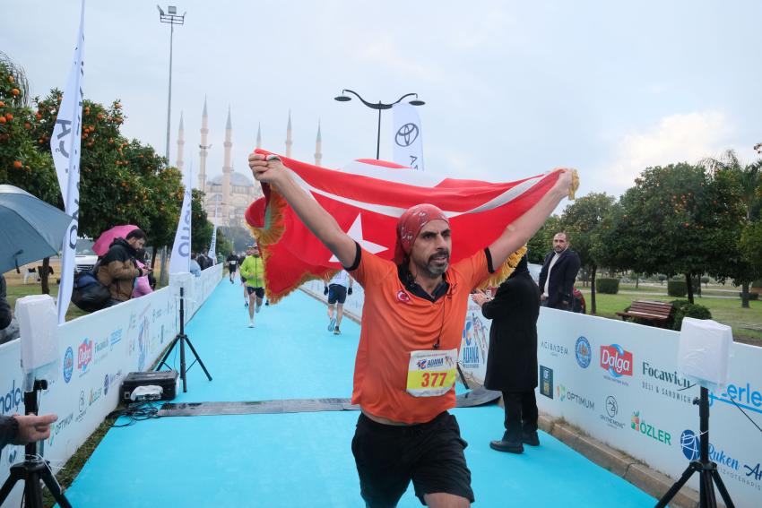 Adana’da binlerce sporcu 16. kez özgürlüğe koştu