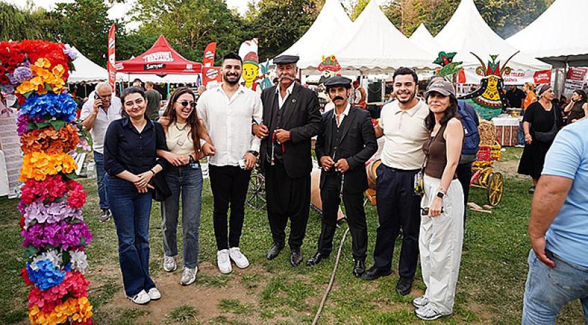 Adana Lezzet Durağı İstanbul'da 50 Bin Kişiyi Ağırladı