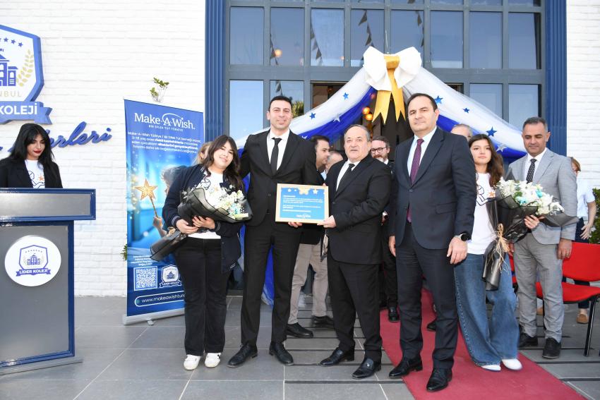 Lider Koleji öğrencileri çocukların dileklerini gerçekleştiriyor