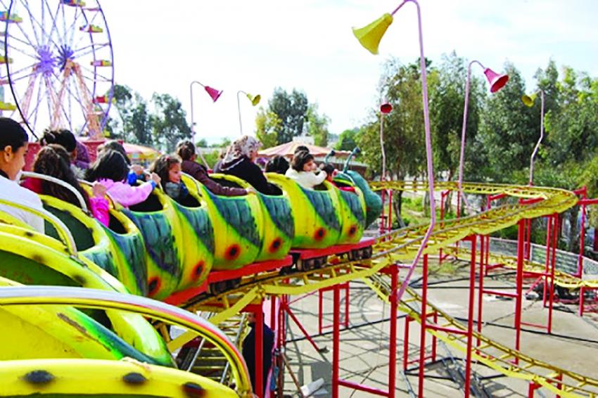 Lunapark bayrama hazır