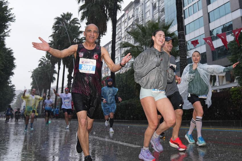 Adana’da binlerce sporcu 16. kez özgürlüğe koştu