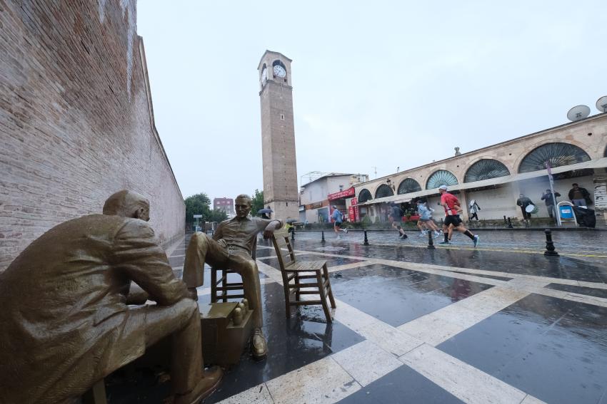 Adana’da binlerce sporcu 16. kez özgürlüğe koştu