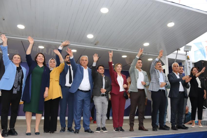 'Cumhurbaşkanımızı yeniden seçeceğiz'